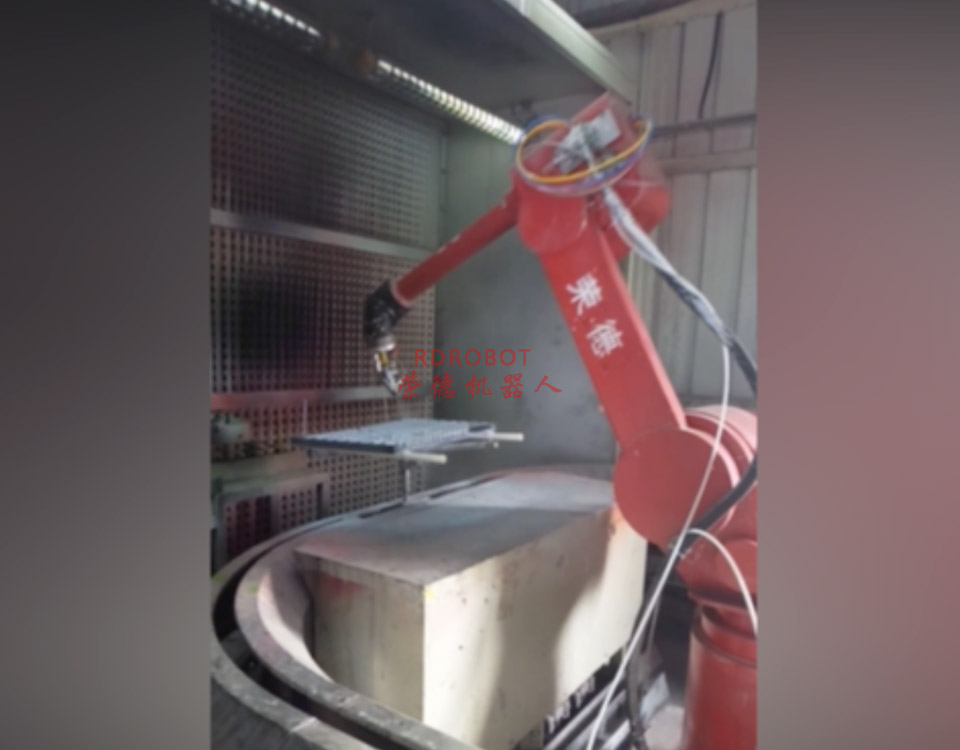 拉鏈頭機器人噴漆設(shè)備